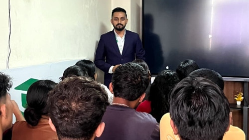 Teacher of Scholars Gyan Academy Teaching a Class